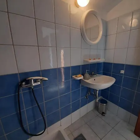Toni - Kucica Apartment *